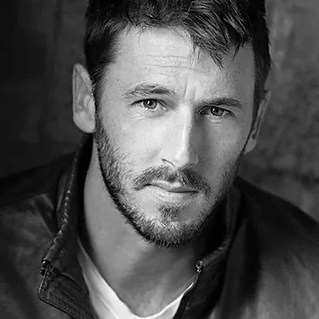 048819_d94aae335b494a45a8d7732b60569efe_mv2